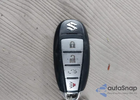 2013 Suzuki Kizashi z USA, uszkodzony, nr VIN JS2RE9A16D6100052